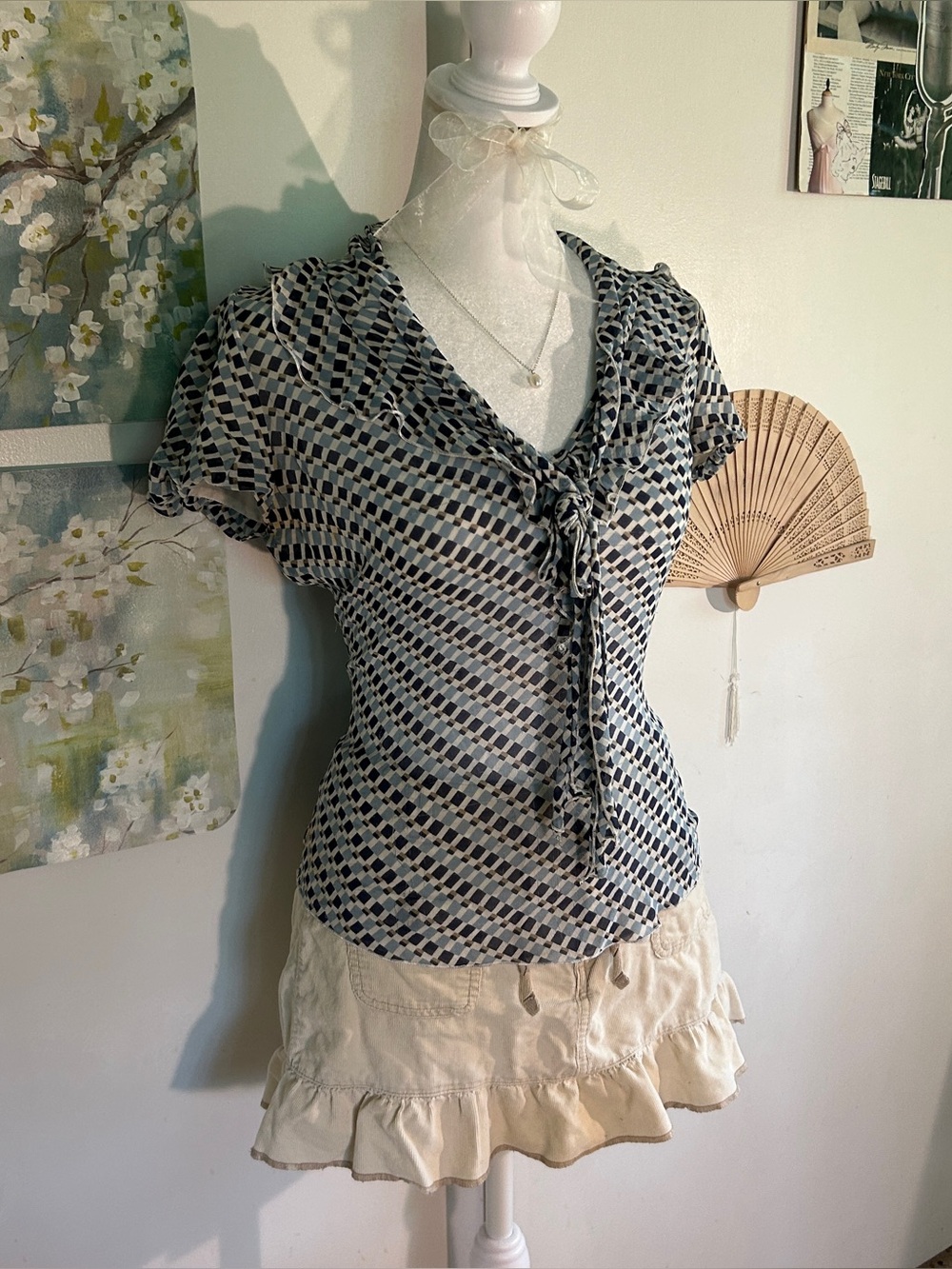 Banana Republic 100% Silk Navy and Cream Geometric Tie-Neck Blouse